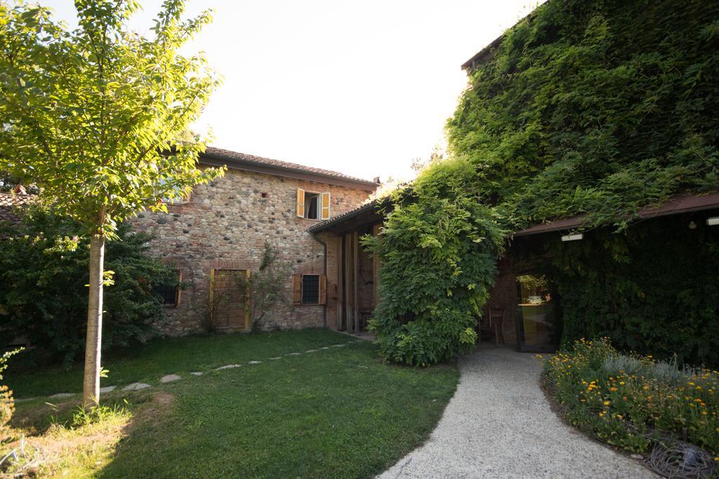 Locanda Dei Melograni Gossolengo エクステリア 写真
