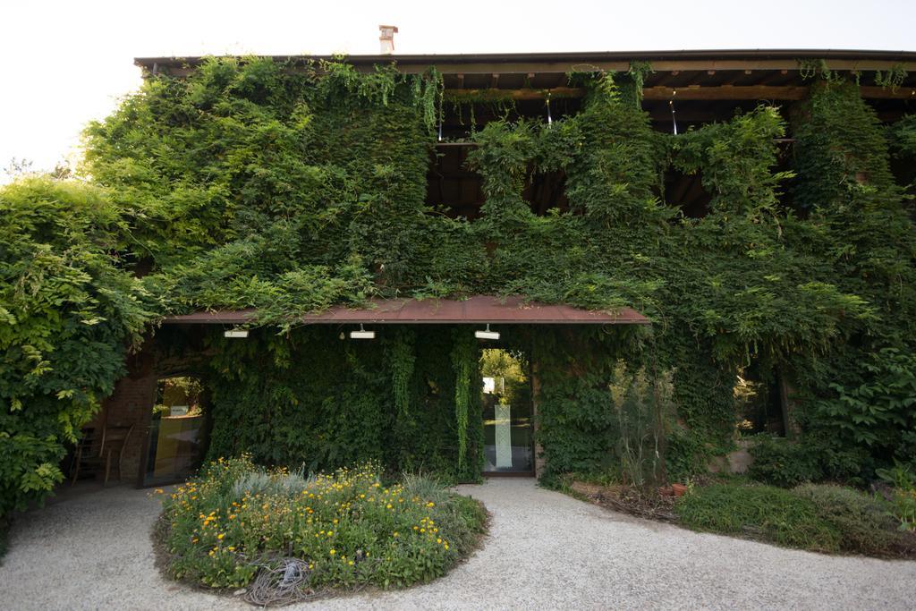 Locanda Dei Melograni Gossolengo エクステリア 写真